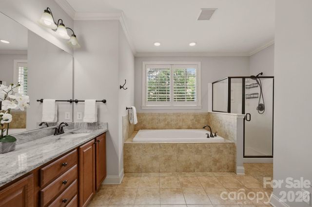 12308 Headquarters Farm Road, Charlotte, NC 28262