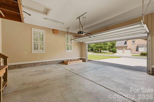 12308 Headquarters Farm Road, Charlotte, NC 28262