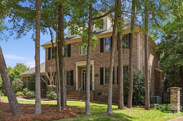 12308 Headquarters Farm Road, Charlotte, NC 28262