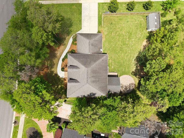 12308 Headquarters Farm Road, Charlotte, NC 28262