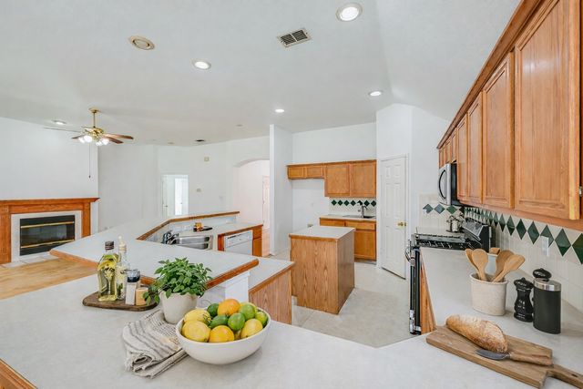 304 Mimosa Drive, Murphy, TX 75094