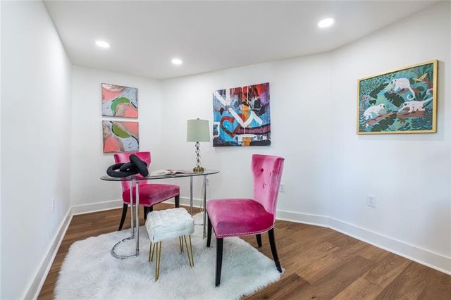 1802 La Dawn Lane NW, Atlanta, GA 30318