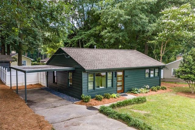 1802 La Dawn Lane NW, Atlanta, GA 30318