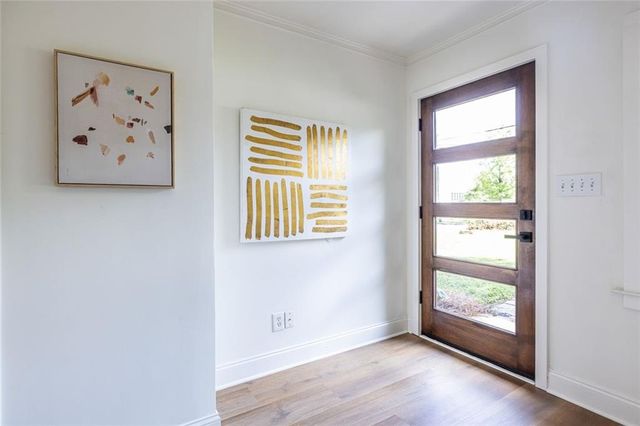 1802 La Dawn Lane NW, Atlanta, GA 30318