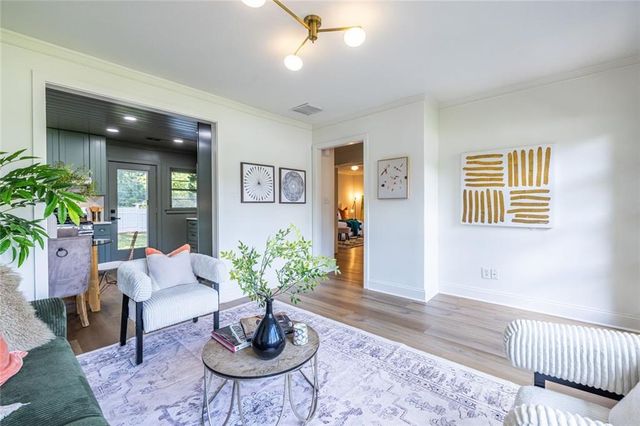 1802 La Dawn Lane NW, Atlanta, GA 30318