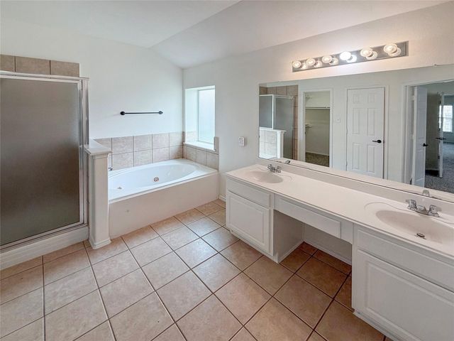 19531 S Village Of Bridgestone Lane, Spring, TX 77379