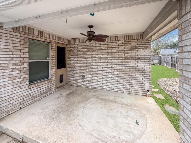 19531 S Village Of Bridgestone Lane, Spring, TX 77379