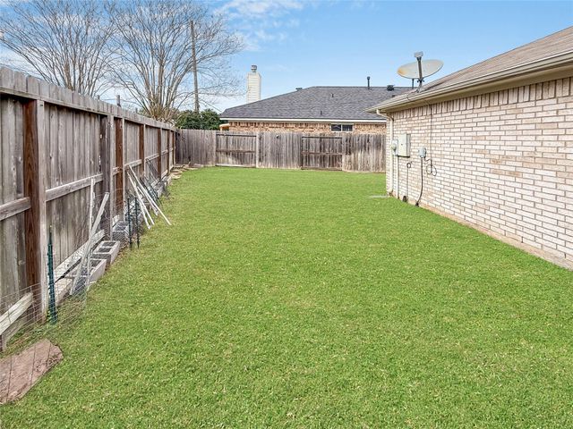 19531 S Village Of Bridgestone Lane, Spring, TX 77379
