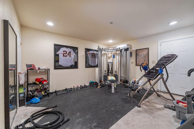 604 Rolling Green DR, Lakeway, TX 78734