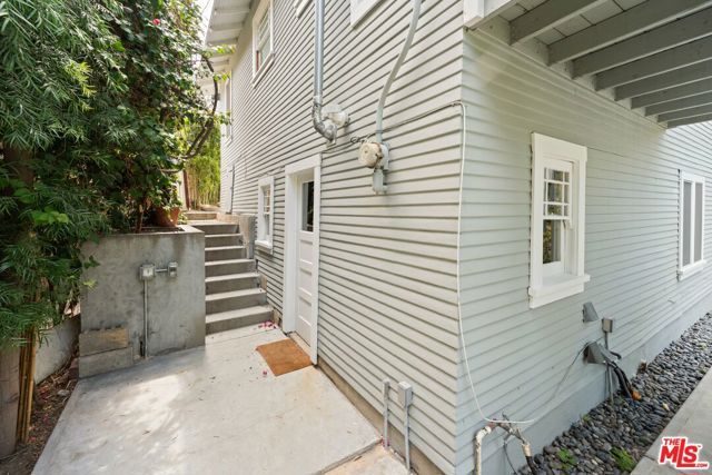 1843 Lucile Avenue, Los Angeles, CA 90026