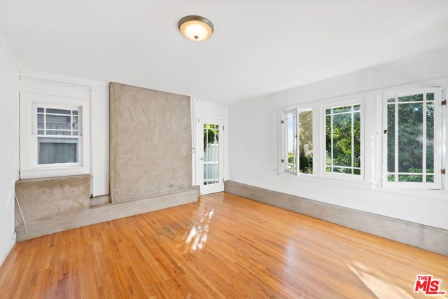 1843 Lucile Avenue, Los Angeles, CA 90026