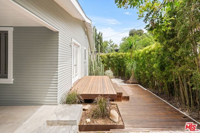 1843 Lucile Avenue, Los Angeles, CA 90026