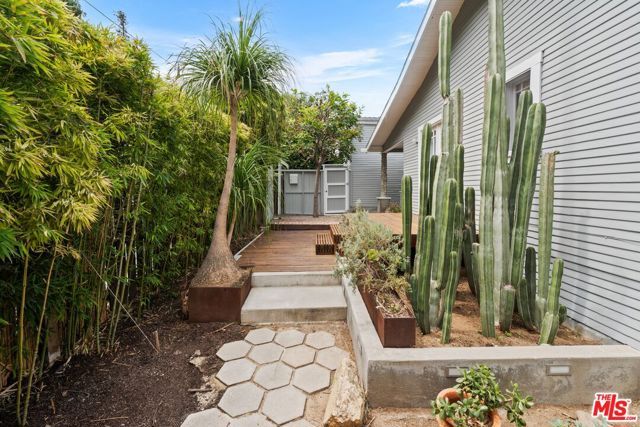 1843 Lucile Avenue, Los Angeles, CA 90026