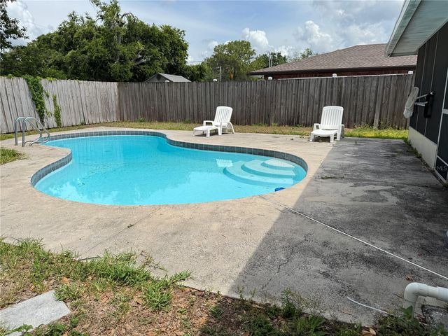 1602 LESLIE DRIVE, Lakeland, FL 33801