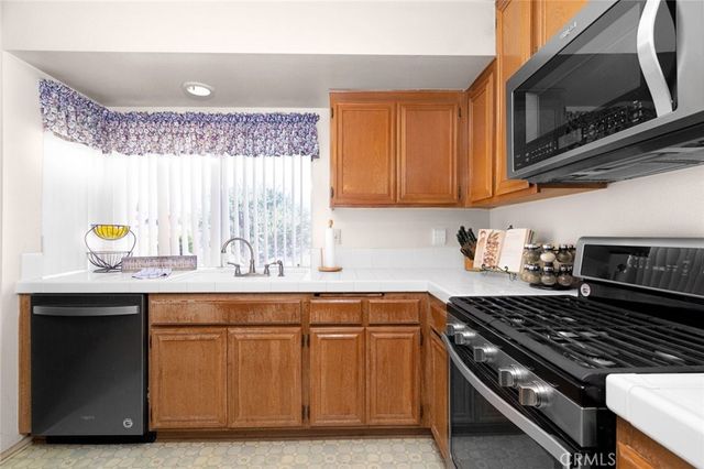 25645 Delphinium Avenue, Moreno Valley, CA 92553