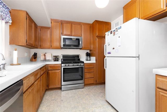 25645 Delphinium Avenue, Moreno Valley, CA 92553