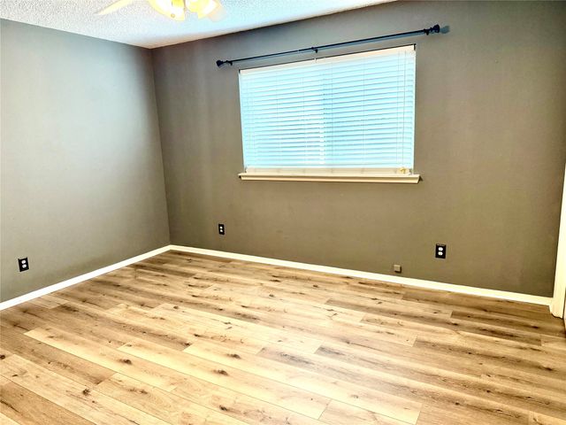 2749 Mill Pond Road, Denton, TX 76209