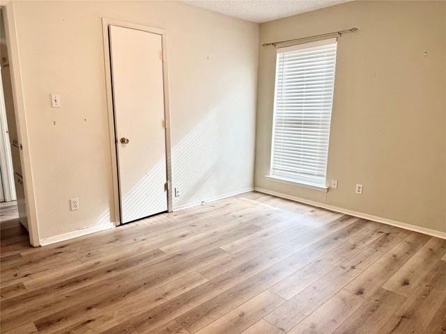 2749 Mill Pond Road, Denton, TX 76209