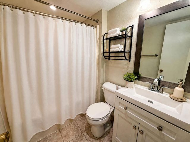 2749 Mill Pond Road, Denton, TX 76209