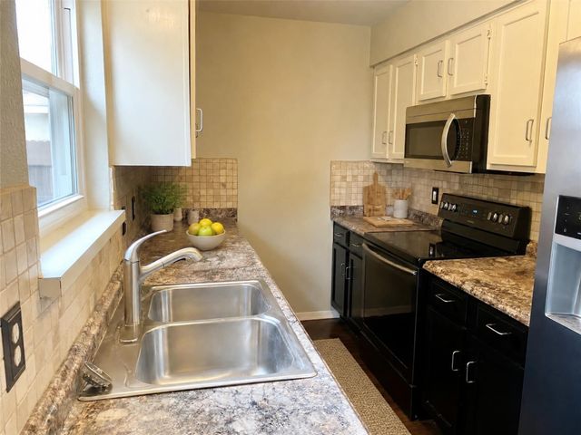 2749 Mill Pond Road, Denton, TX 76209