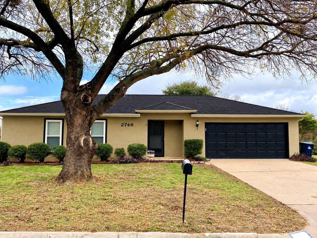 2749 Mill Pond Road, Denton, TX 76209