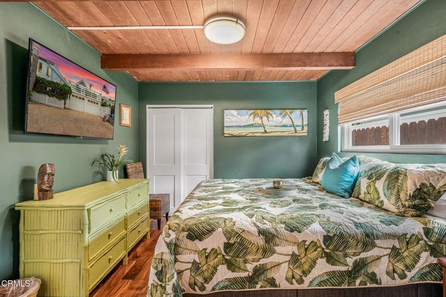 345 Hollywood Boulevard, Oxnard, CA 93035