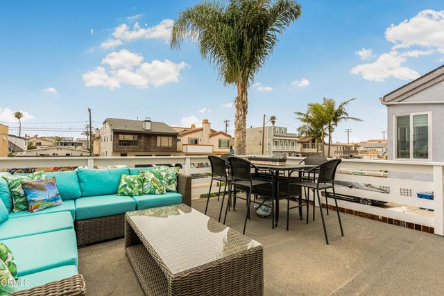 345 Hollywood Boulevard, Oxnard, CA 93035