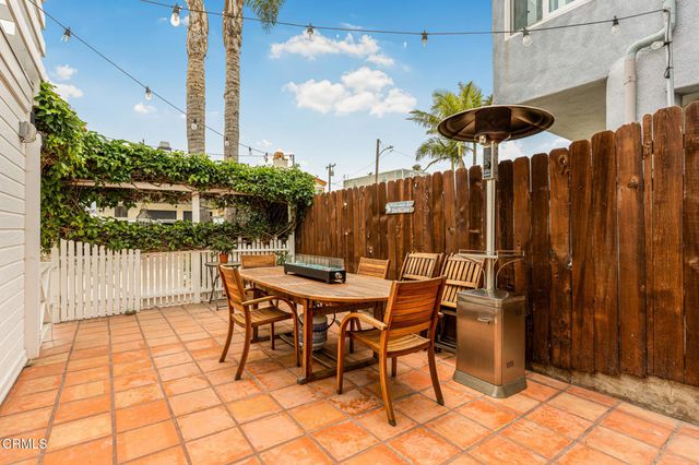 345 Hollywood Boulevard, Oxnard, CA 93035