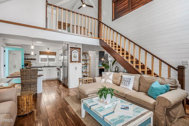 345 Hollywood Boulevard, Oxnard, CA 93035