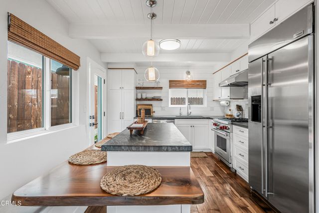 345 Hollywood Boulevard, Oxnard, CA 93035