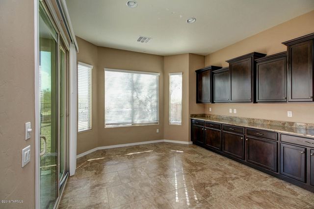 12530 N Golden Mirror Drive, Marana, AZ 85658