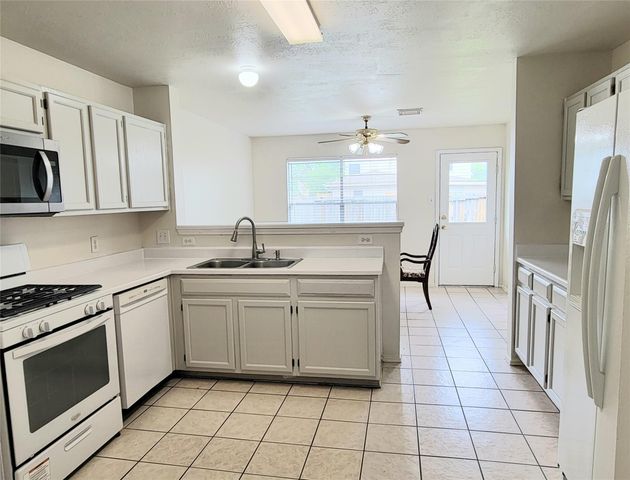 11610 Lima Drive, Houston, TX 77099