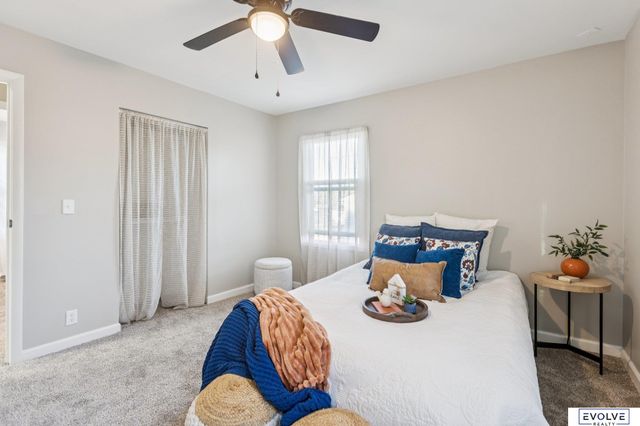 7653 S 41st Street, Bellevue, NE 68147