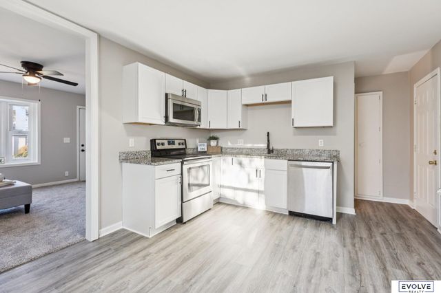 7653 S 41st Street, Bellevue, NE 68147