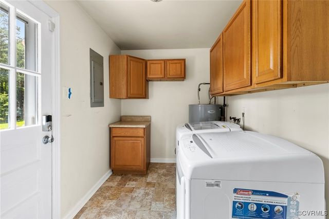 2301 Stratford Ct, Richmond, VA 23225