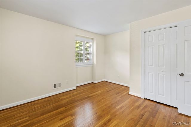2301 Stratford Ct, Richmond, VA 23225