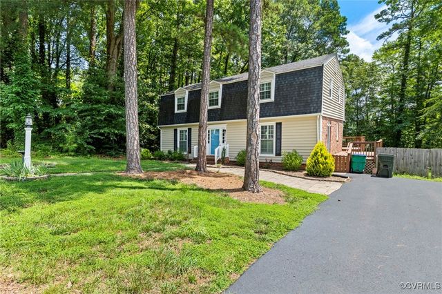 2301 Stratford Ct, Richmond, VA 23225