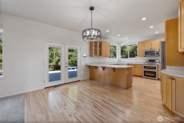 31502 40th Avenue S, Roy, WA 98580