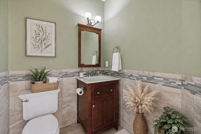 31502 40th Avenue S, Roy, WA 98580