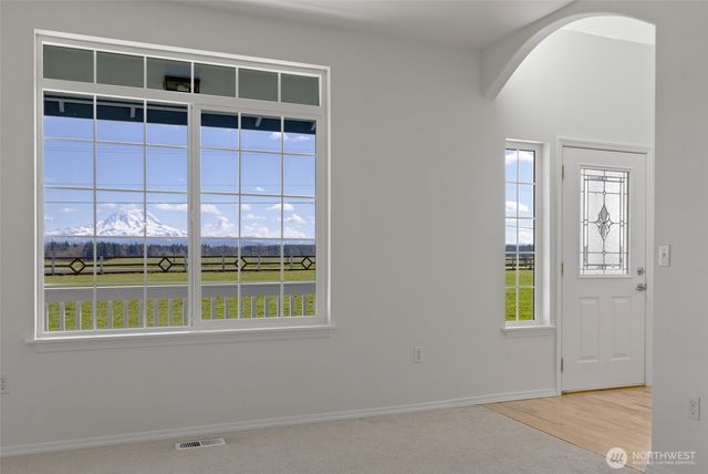 31502 40th Avenue S, Roy, WA 98580