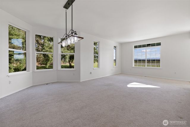 31502 40th Avenue S, Roy, WA 98580