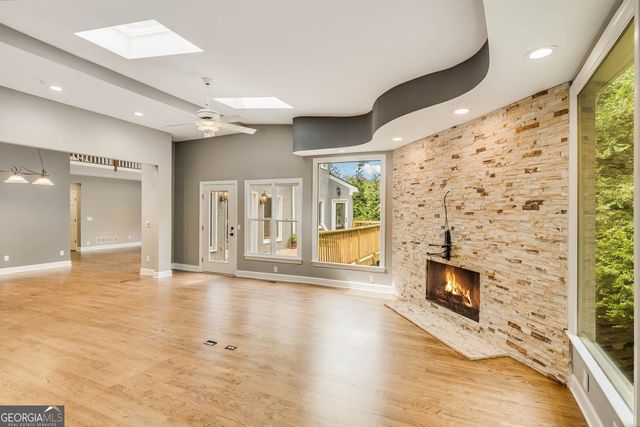 160 Grogans Landing, Atlanta, GA 30350