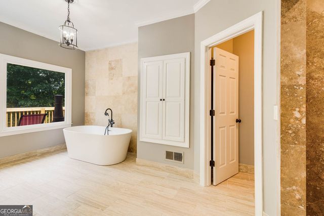 160 Grogans Landing, Atlanta, GA 30350