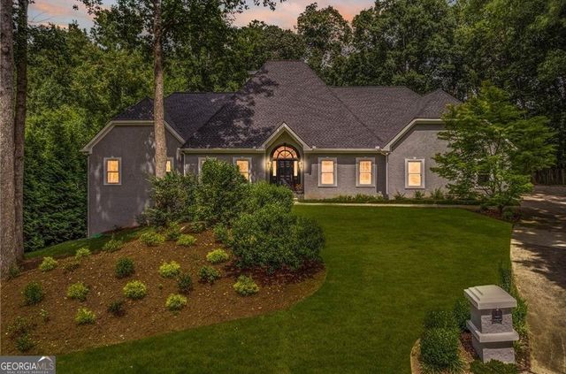 160 Grogans Landing, Atlanta, GA 30350