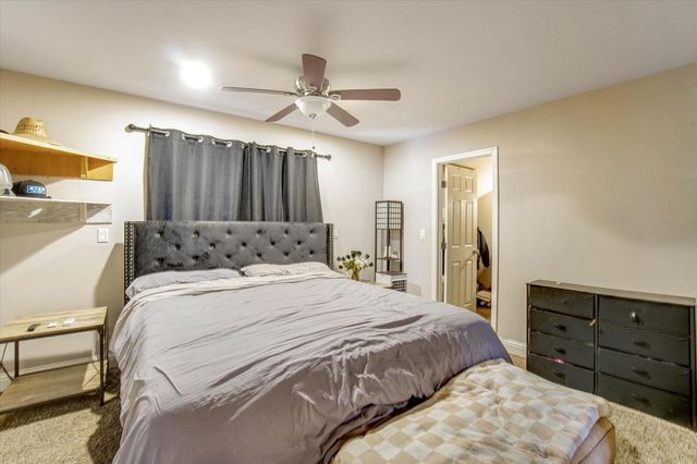 3000 Polaris Ct, Pollock Pines, CA 95726