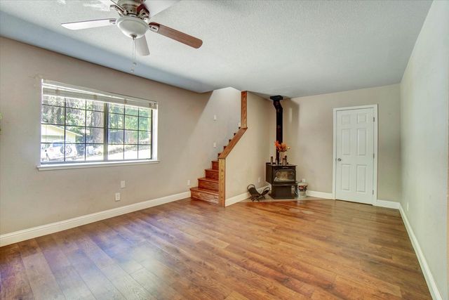 3000 Polaris Ct, Pollock Pines, CA 95726