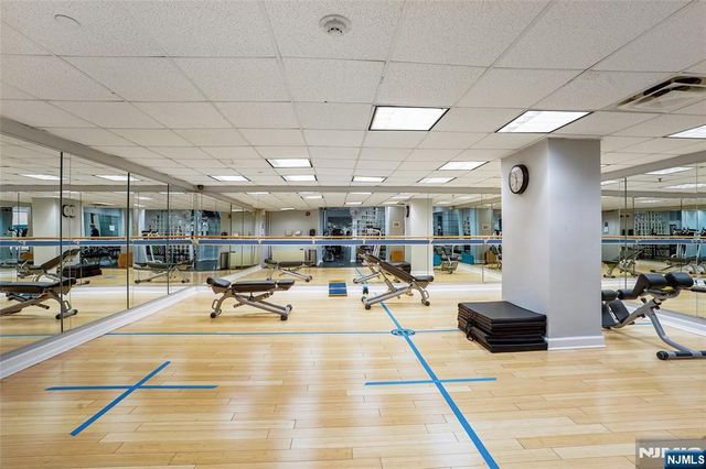 1530 Palisade Avenue 21C, Fort Lee, NJ 07024