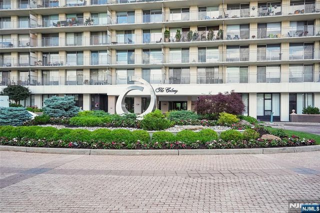 1530 Palisade Avenue 21C, Fort Lee, NJ 07024