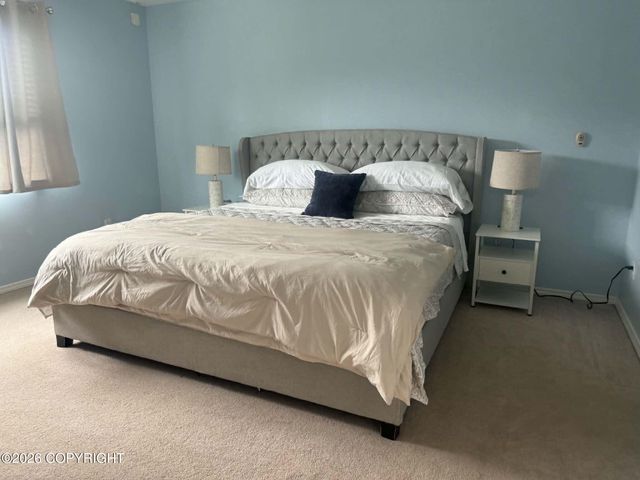 2010 Casey Cusack Loop, Anchorage, AK 99515