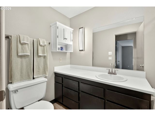 7189 Sw CHILDS Rd, Lake Oswego, OR 97035